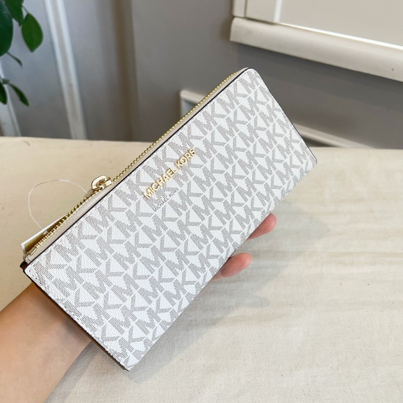 🔥NeW! Michael Kors Carmen MD Satchel & Wallet Set - Picture 7 of 10